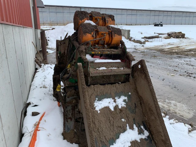 #DD1860 - McLanahan Sand Shaker - Image 4