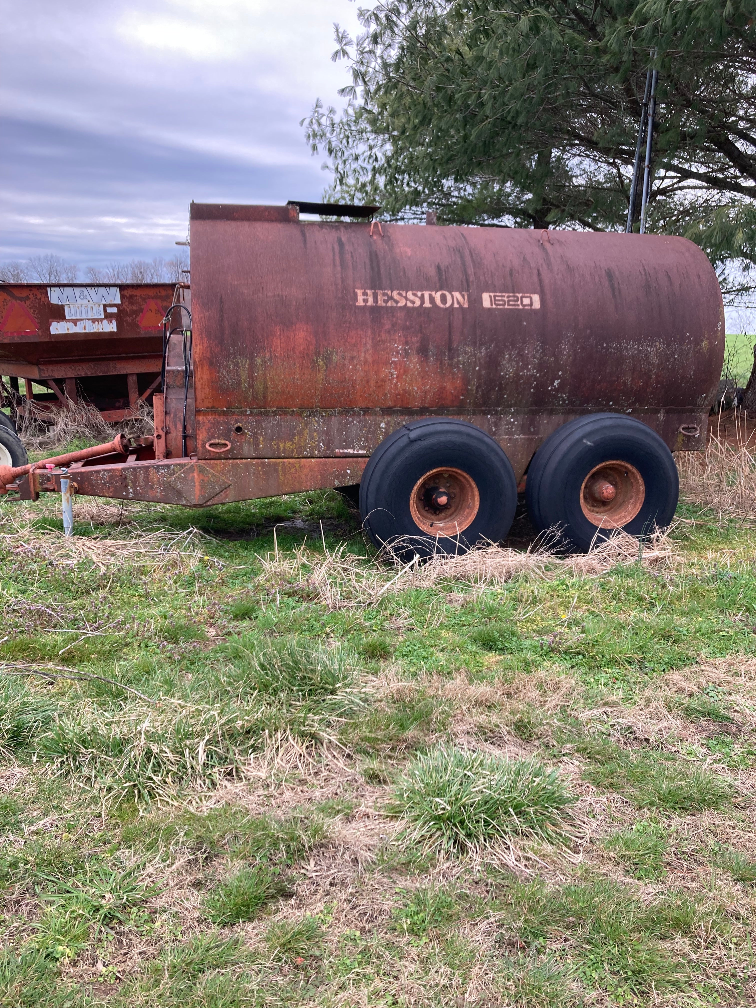 #DD2101  - Pair of Manure Wagons - TN - Image 3